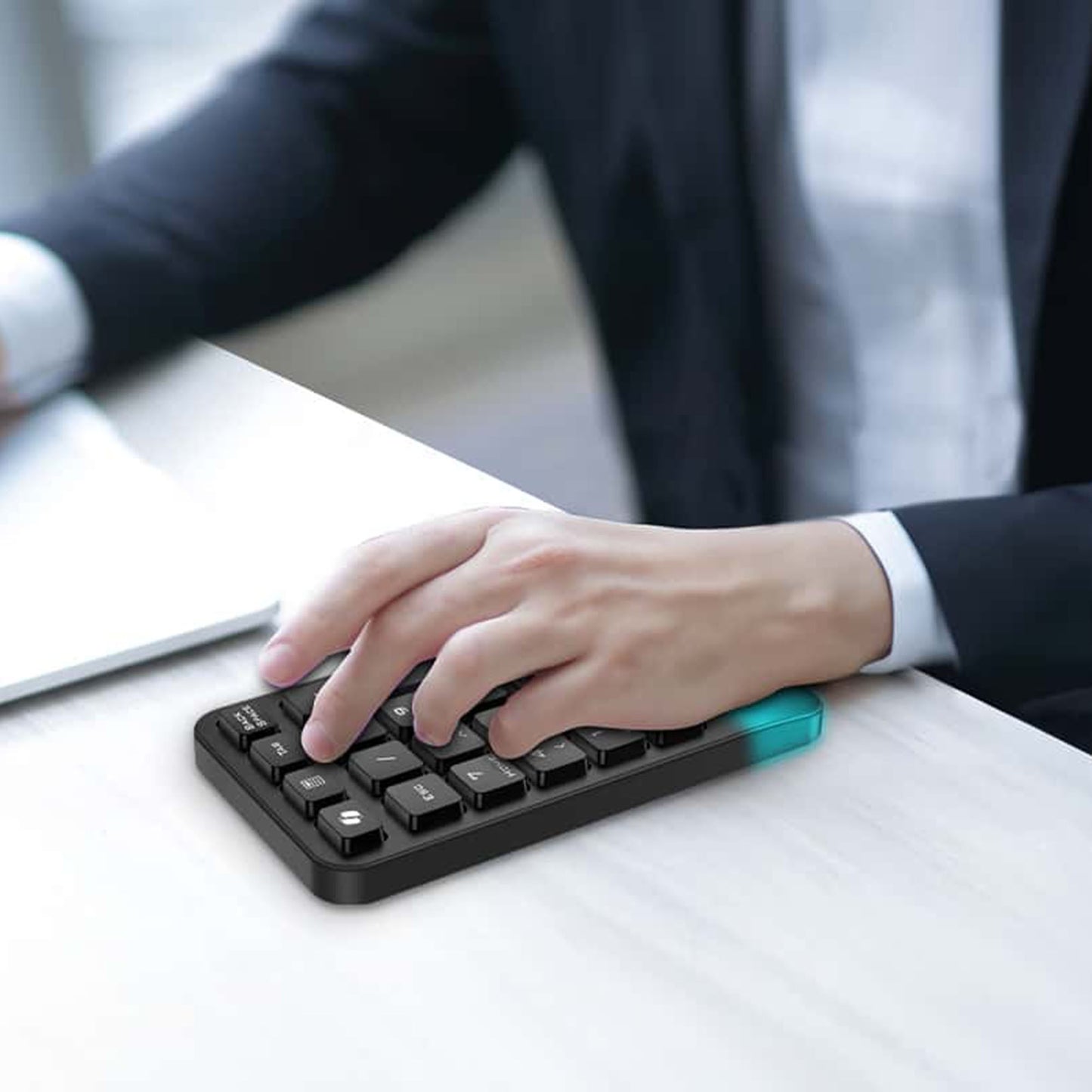 TECLADO NUMERICO INALAMBRICO UNIDAD